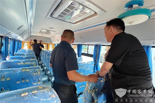 歐輝校車筑夢護航,助力華東區域孩童健康出行 歐輝校車筑夢護航,助力華東區域孩童健康出行