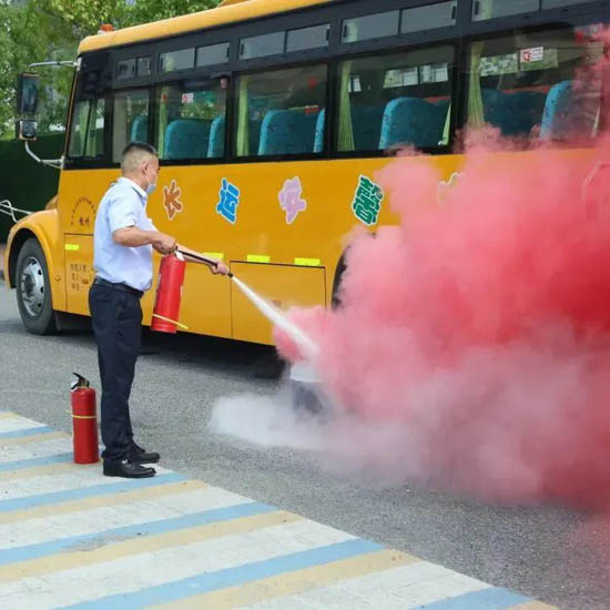 蕭山浦陽鎮中心小學開展校車突發情況應急疏散演練/ 蕭山浦陽鎮中心小學開展校車突發情況應急疏散演練