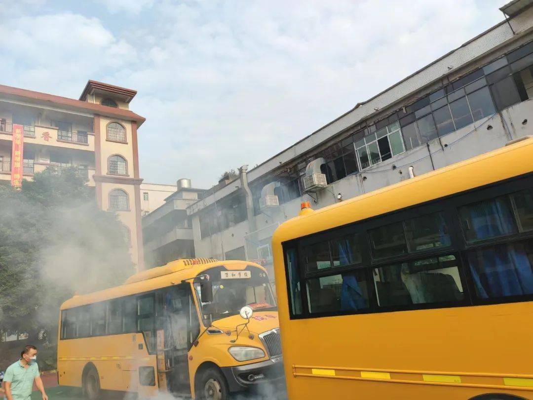 【萬和·演練】校車安全常演練 平安出行永相伴