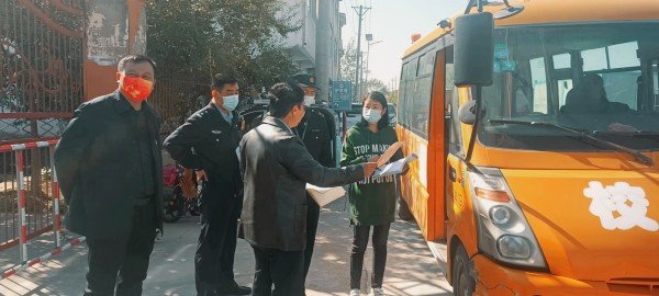 阜陽市潁東區楊樓孜鎮中心學校:校車安全無小事,事事關系千萬家 阜陽市潁東區楊樓孜鎮中心學校:校車安全無小事,事事關系千萬家