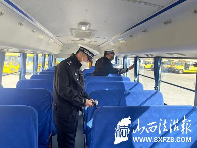 大同交警六大隊深入校車企業(yè)開展安全教育活動