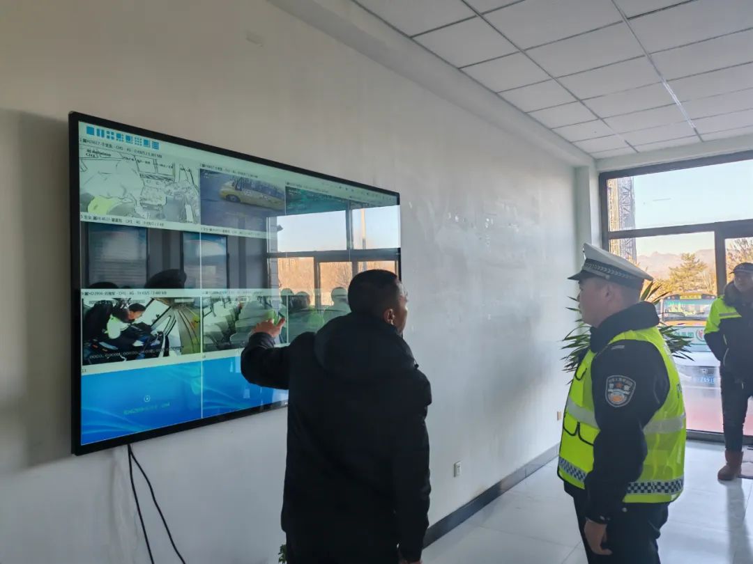 校車安全無小事 學生安全大于天 | 交通安全月 圖片