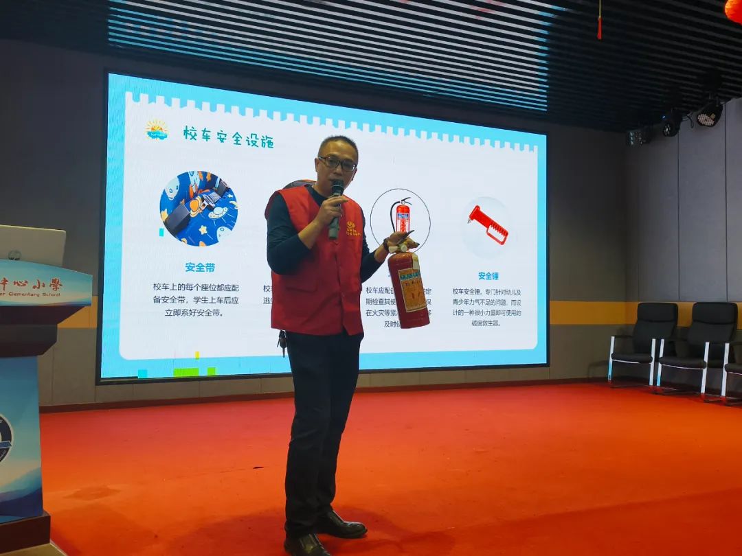 安全守護 校車“童”行 丨 校車宣傳進校園 筑牢學生安全線 圖片