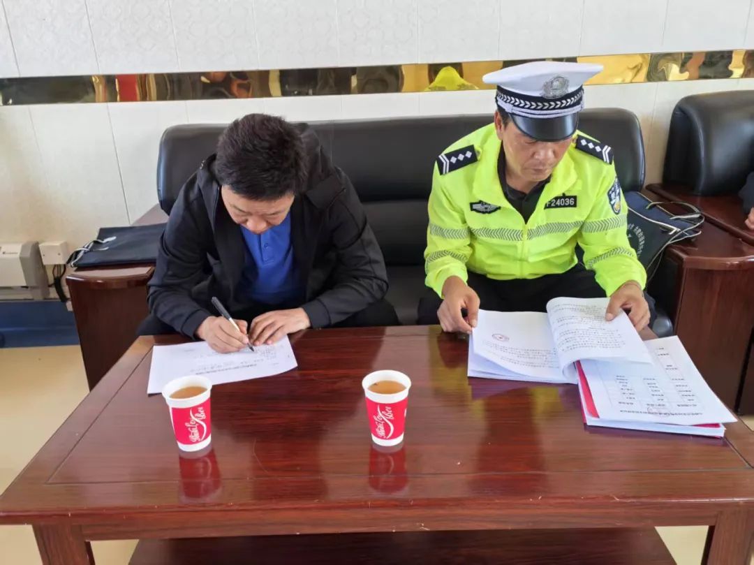 扎實開展校車安全專項檢查 筑牢幼兒交通安全防線