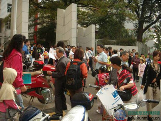 心聲：孩子的接送問題，其實(shí)我們可以更“任性”