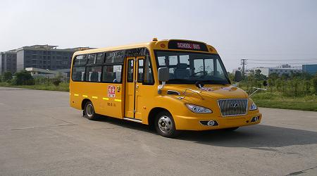 小學生校車安全檢查該如何進行？