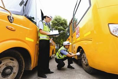 暑期幼兒園校車大檢查，你的輪胎是否安全？