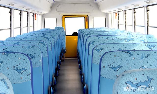 校車到底有多安全?無論哪種碰撞,校車都是“完勝” 校車到底有多安全?無論哪種碰撞,校車都是“完勝”