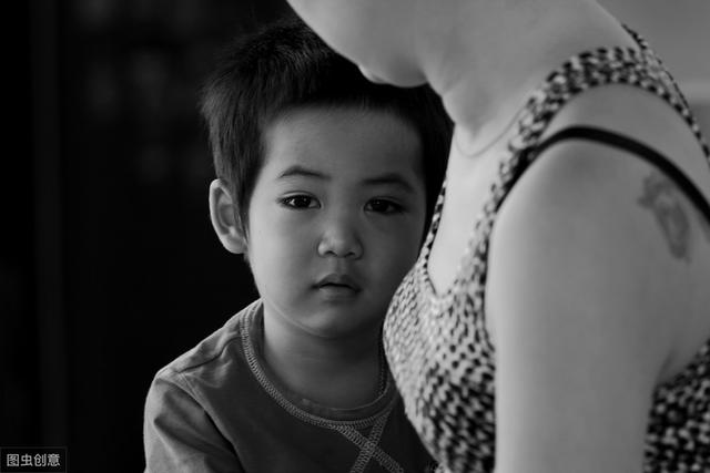 幼兒園門前的“離別”大戲：如何預防及應對孩子的分離焦慮