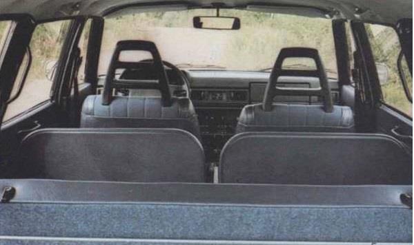 貴族學校專用校車!沃爾沃七座旅行轎車 貴族學校專用校車!沃爾沃七座旅行轎車