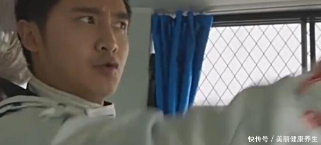 中國制造厲害了！國產校車暴力碰撞實驗，家長看完放心了