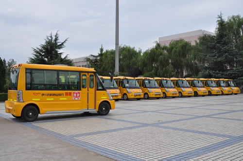 鹿邑縣教育系統舉行校車安全及法律知識培訓/ 鹿邑縣教育系統舉行校車安全及法律知識培訓