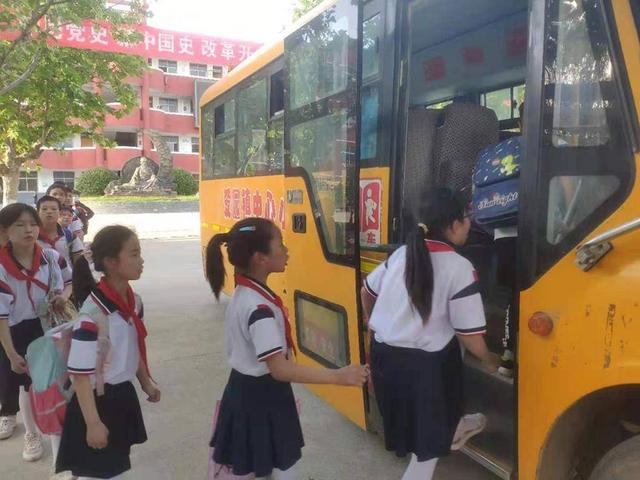 黨史與學科融合、校車化身“流動課堂”…… 宿遷泗陽縣愛園鎮讓校園黨史學習活起來