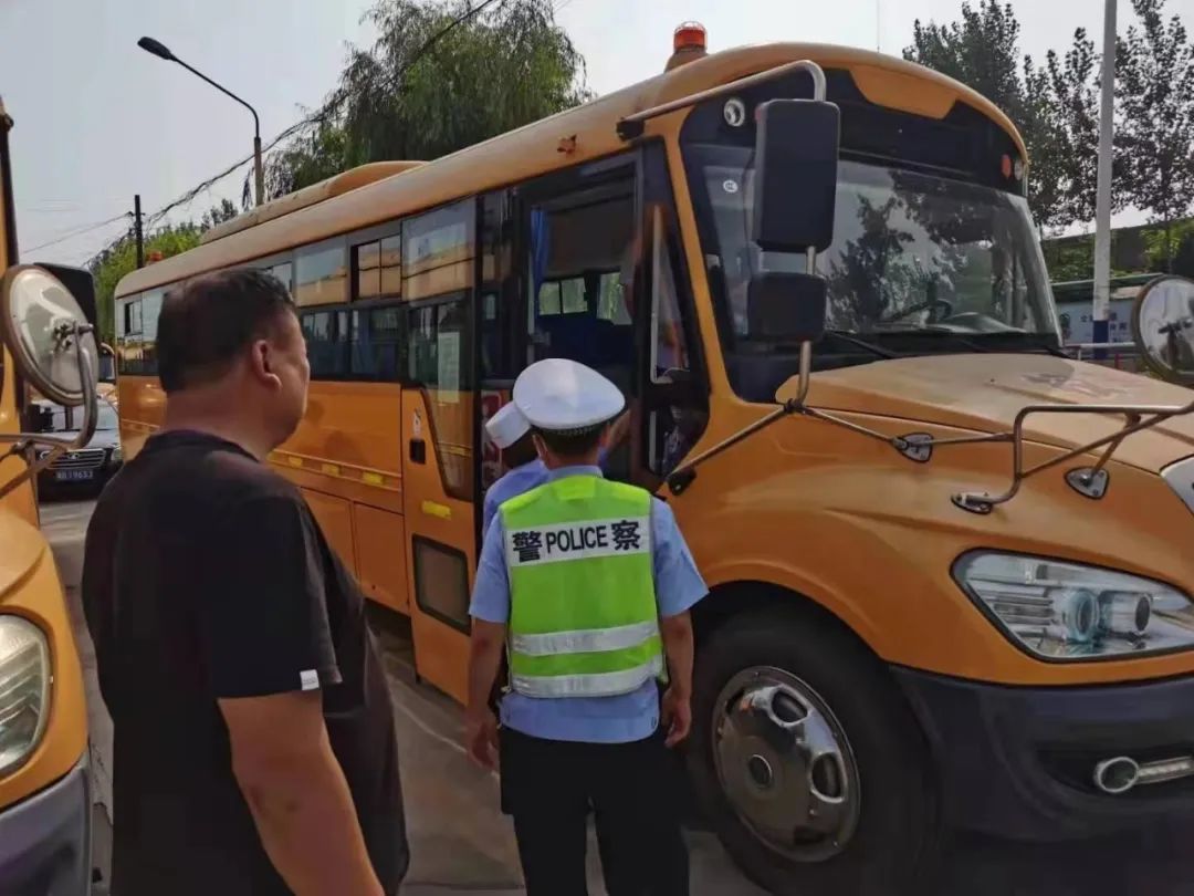 唐山：一幼兒園因使用未取得校車標牌的車輛提供校車服務將被罰2萬！