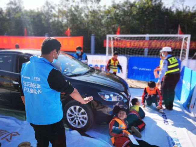 美麗鄉(xiāng)村行 | 關(guān)注交通安全 呵護(hù)兒童成長(zhǎng) 保定公安交警攜手壹基金舉辦兒童交通安全公益行活動(dòng)！