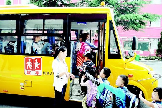 襄陽開展學校校車租賃業務 三所學校首次嘗鮮