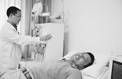 數(shù)次請假被單位拒絕 襄陽校車司機(jī)辭職來漢捐髓