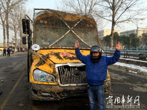 瘋狂校車直面瘋狂測(cè)試 宇通表示很淡定 瘋狂校車直面瘋狂測(cè)試 宇通表示很淡定