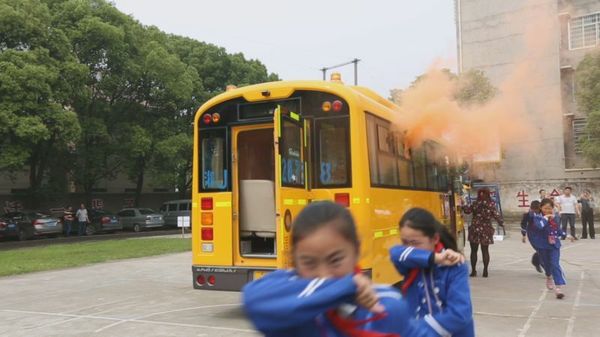 宇通校車安全大講堂湖南常德開講/ 宇通校車安全大講堂湖南常德開講