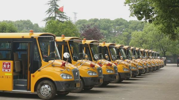 宇通校車安全大講堂湖南常德開講/ 宇通校車安全大講堂湖南常德開講