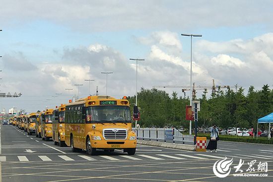 七年如一日 山東萊西交運校車為高考保駕護航
