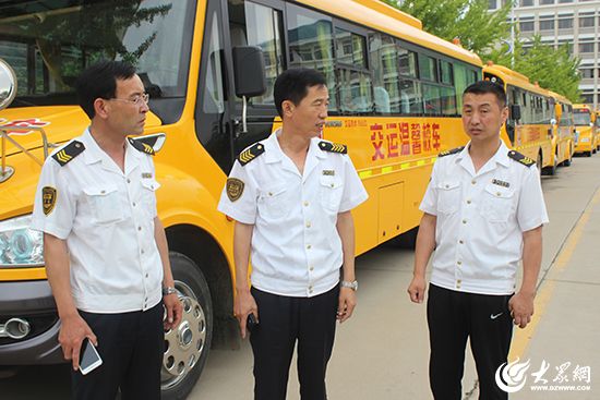 七年如一日 山東萊西交運校車為高考保駕護航