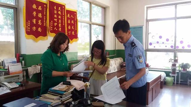 嚴查校車保安全，廊坊交警一直在路上！