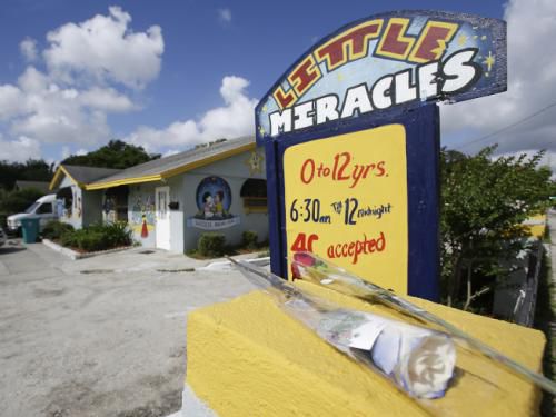 再發悲劇：暑天被遺忘校車內12小時 美3歲男童身亡