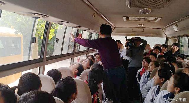 山東省濱州市：陽信縣翟王鎮中小學教會學生1分鐘安全逃離校車