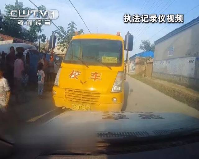 可惡！菏澤一校車司機(jī)竟然醉駕載學(xué)生上路！重罰入獄，終身禁駕營運(yùn)車輛！