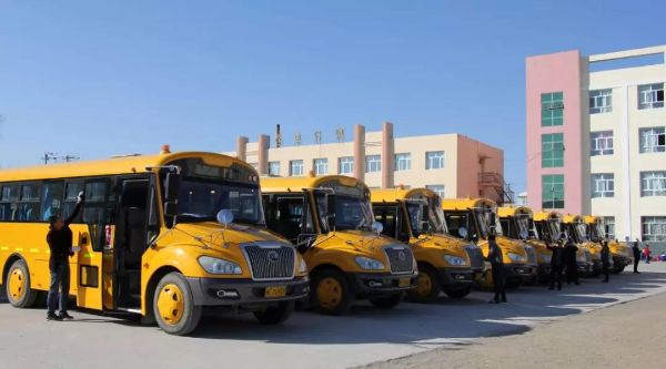 突泉縣60輛校車確保4865名學生安全出行