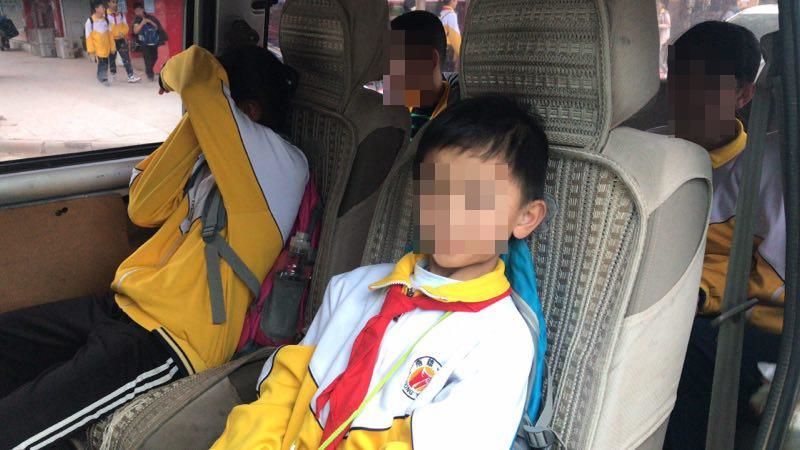 南雄查獲一輛“黑校車”，駕駛員被罰2萬元！