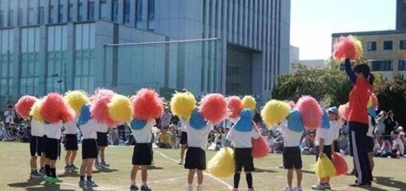 日本幼兒園的一日生活:每天校車接送,兩次戶外活動,無午睡時間 日本幼兒園的一日生活:每天校車接送,兩次戶外活動,無午睡時間