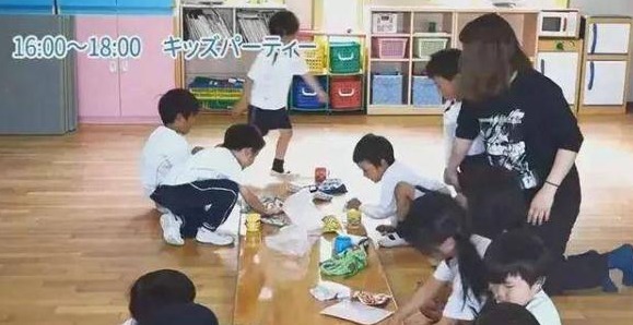 日本幼兒園的一日生活:每天校車接送,兩次戶外活動,無午睡時間 日本幼兒園的一日生活:每天校車接送,兩次戶外活動,無午睡時間