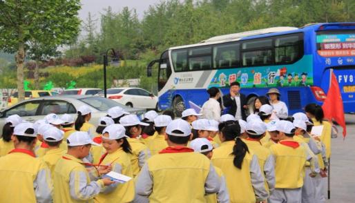 研學成趨勢 旅游及校車市場迎“利好” 研學成趨勢 旅游及校車市場迎“利好”