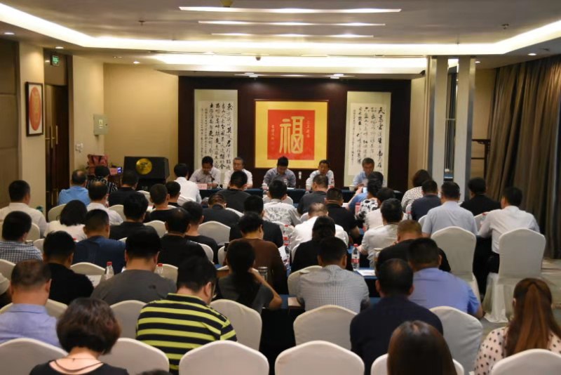 研學成趨勢 旅游及校車市場迎“利好” 研學成趨勢 旅游及校車市場迎“利好”