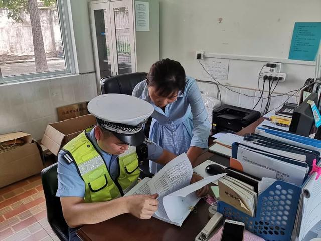 開(kāi)學(xué)季！濟(jì)源交警深入校園送“安全”