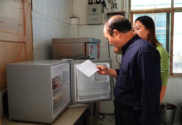 筑牢安全防護網！邵陽市組織開展校園及周邊、校車安全管理督查