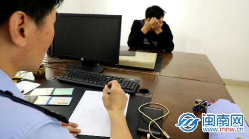 漳州一男子違法運營黑校車 超載被抓罰款10000元