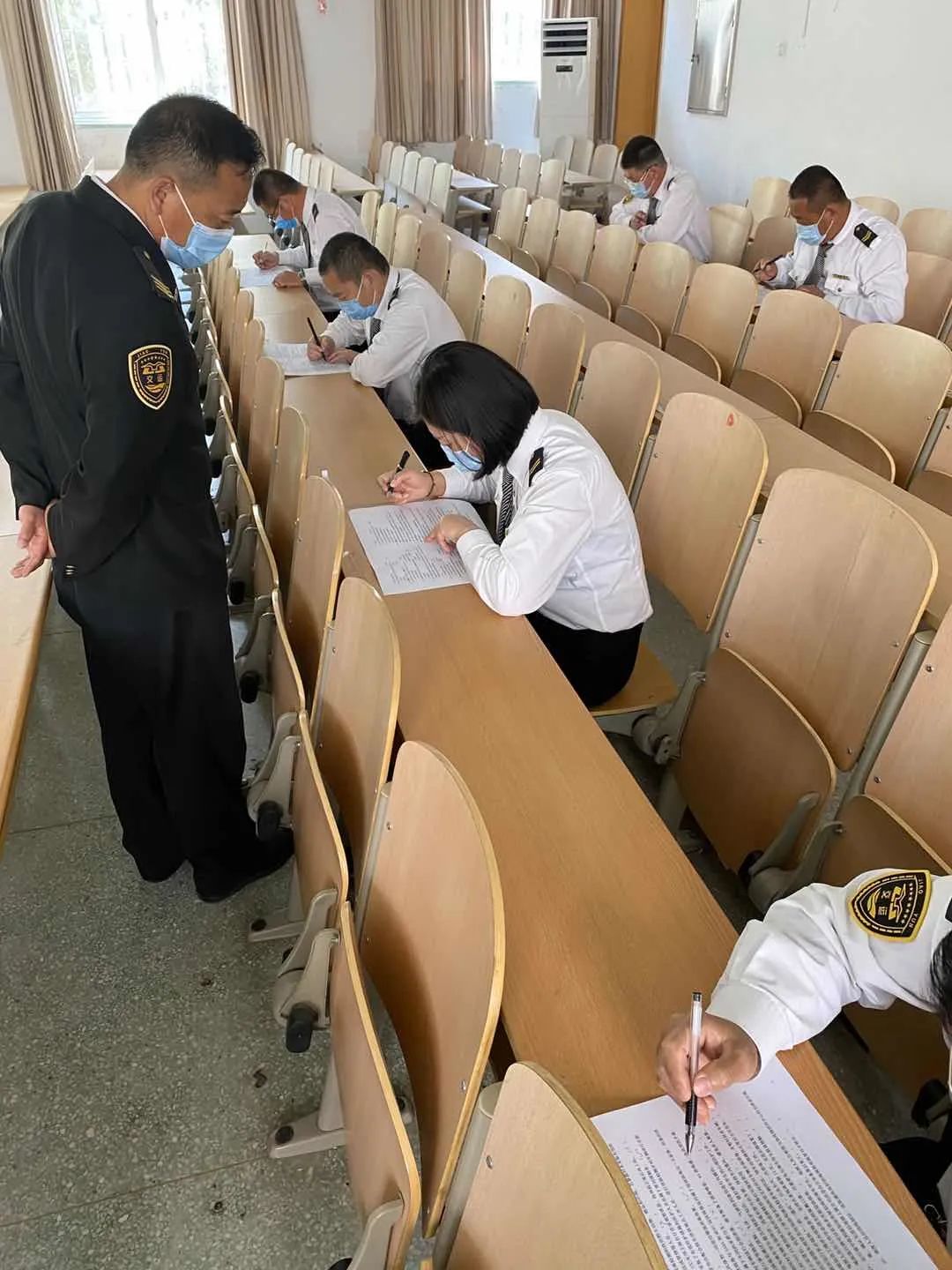 初三開學(xué)在即，交運(yùn)溫馨校車整裝待發(fā)