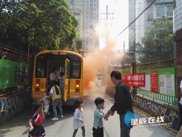 標準化班組建設，開福在行動②丨湘一校車：從“人、車、路、制”抓實安全生產