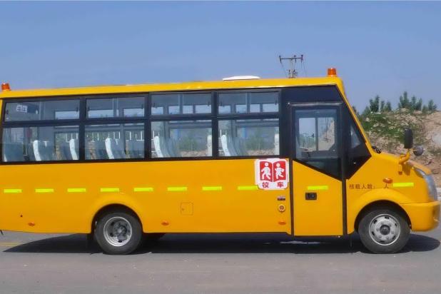 無錫市：區教育局召開緊急會議強調要進一步加強校車安全管理