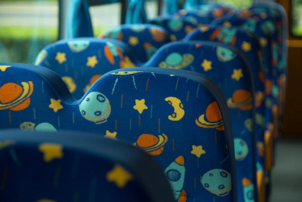 校車安全咋保障？看看咱“河南造”的最新技能！