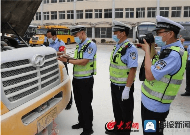 新泰市開展校車交通事故處置救援演練活動