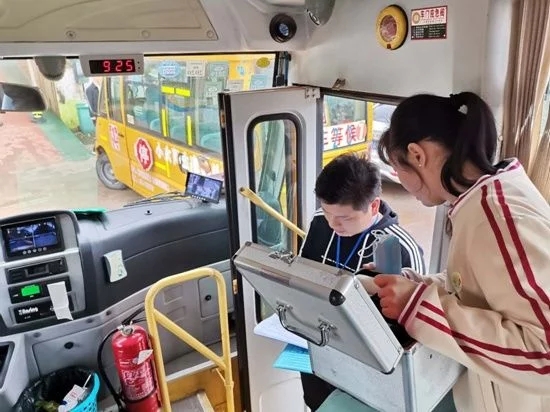 邵陽縣塘渡口鎮(zhèn)開展校車安全專項整治行動