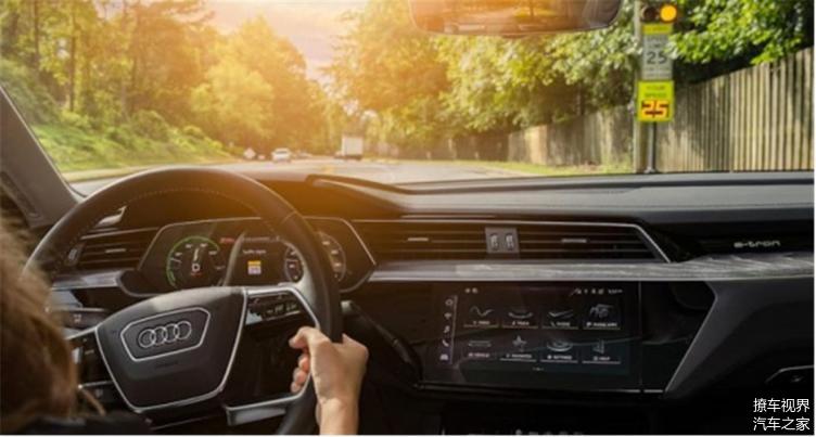 校車伸出停車臂,保證孩子安全,奧迪與高通合作V2X技術 校車伸出停車臂,保證孩子安全,奧迪與高通合作V2X技術