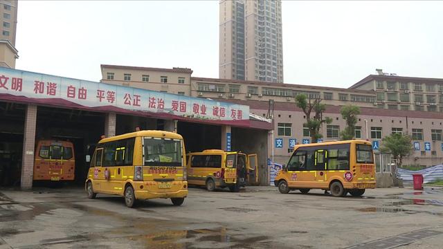 “綁定”升級！淥口區90臺校車更換安全帶