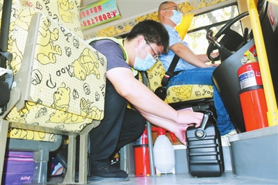 肥東縣:鄉村學校打造“移動紅色課堂” 賡續紅色血脈 肥東縣:鄉村學校打造“移動紅色課堂” 賡續紅色血脈