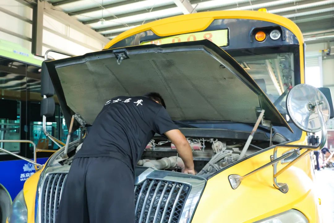 校車“大體檢” ,守護平安上學路 校車“大體檢” ,守護平安上學路