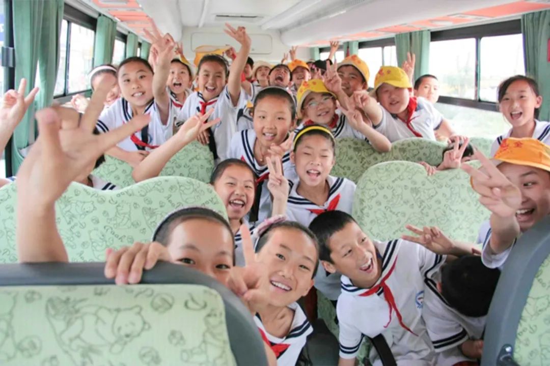 校車“大體檢” ,守護平安上學路 校車“大體檢” ,守護平安上學路